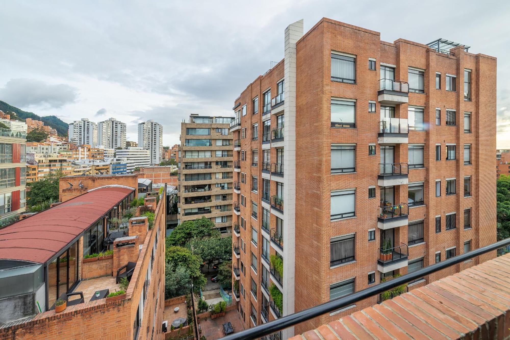 Penthouse Chicala Colombian Experience In Parque Virrey Apartment Bogota Luaran gambar