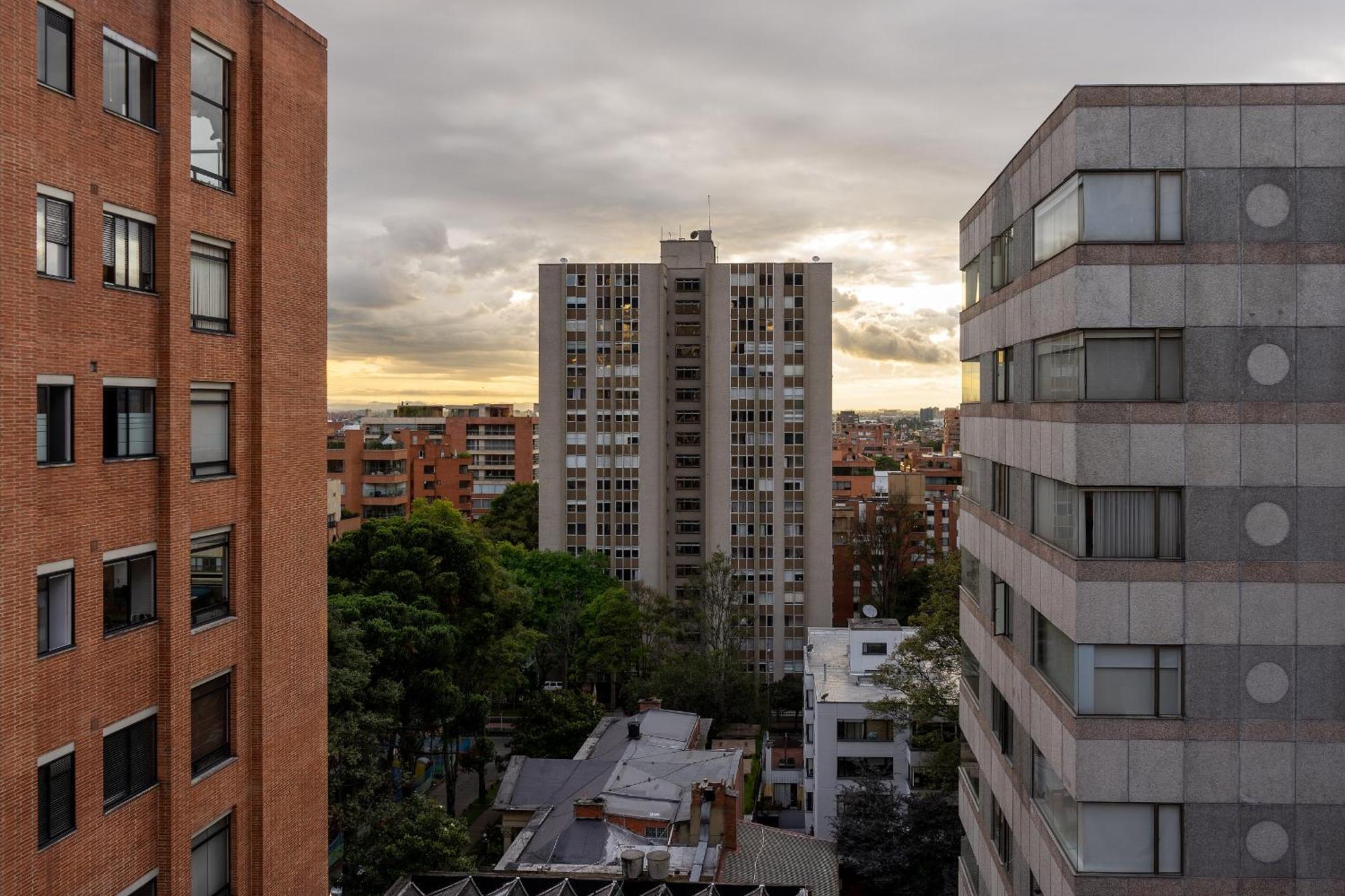 Penthouse Chicala Colombian Experience In Parque Virrey Apartment Bogota Luaran gambar
